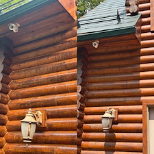 Preparing-a-Log-Home-for-Fresh-Stain-House-Washing-in-Wolfeboro-NH 1