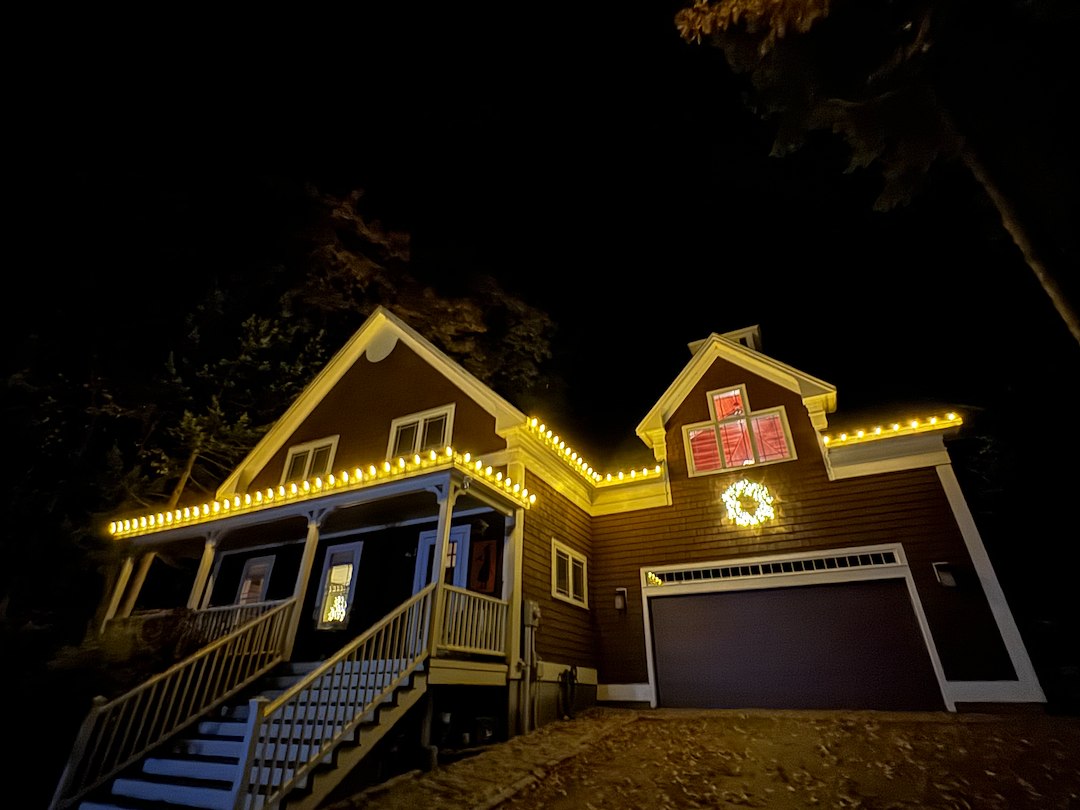 Professional Holiday Lighting Services in Wolfeboro, NH: Stunning Displays and Expert Installation